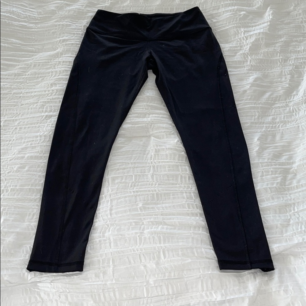 Victoria secret leggings mesh back on calf’s